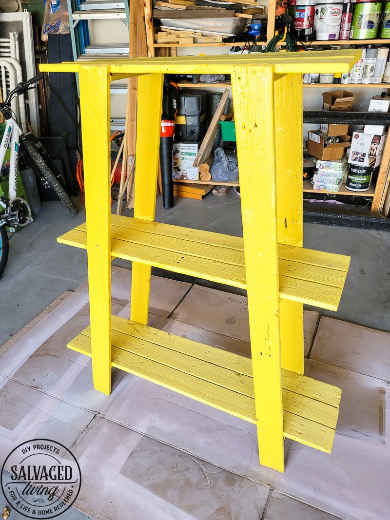 SalvagedLiving's tweet photo. Don't pass up a good thing just because the color doesn't work for you - paint can make things NEW! See how much better this piece looks with a fresh coat of calm!  👉👉👉 https://t.co/GXTjMm3GIR https://t.co/xjgkgHCY7b