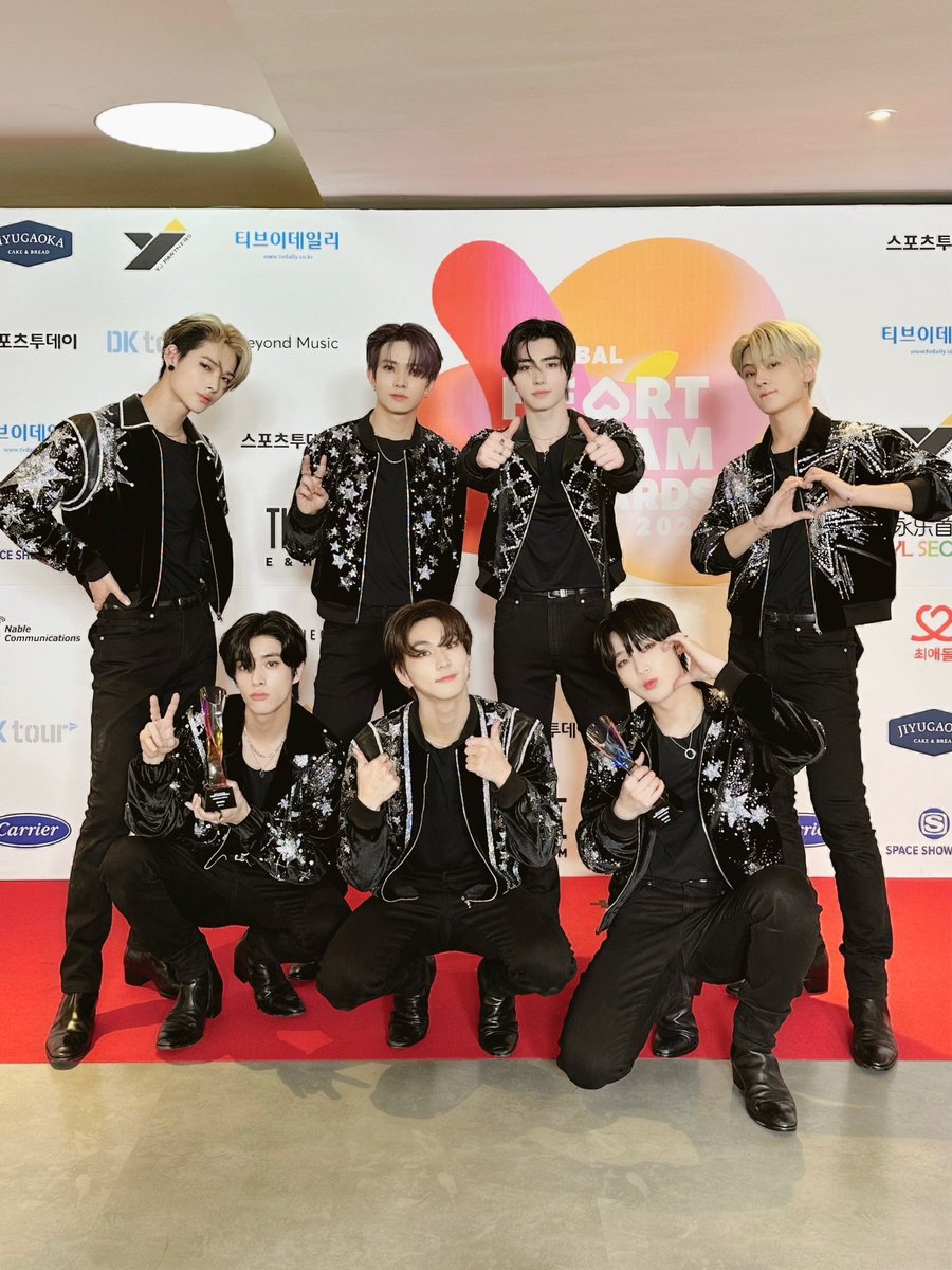 Jaeyunsnim's tweet photo. All because of Engene’s support. Thank you so much. ❤️ https://t.co/DQYIPDjkC5