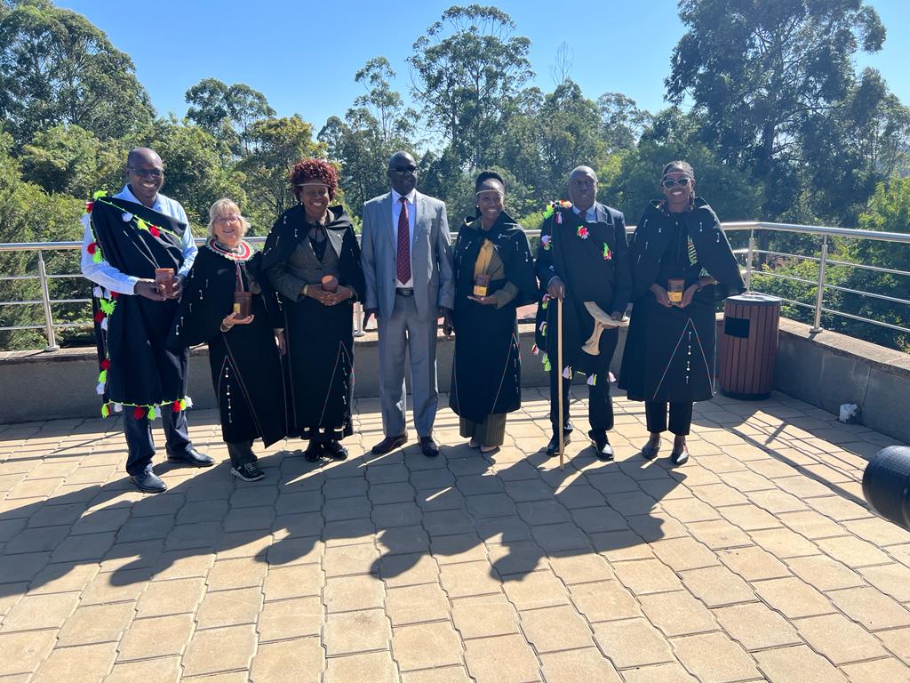 EADirectorDNDi's tweet photo. It was an honour meeting Governor Hon. @SimonKachapinK &amp; @WPCGovernment health team with my colleagues @joelletanguy,  @DelaliAttipoe &amp; outgoing E.A. Director @moniquewasunna.

We look forward to strengthening partnerships to improve the lives of neglected patients. #beatNTDs https://t.co/bh2T70WdSj
