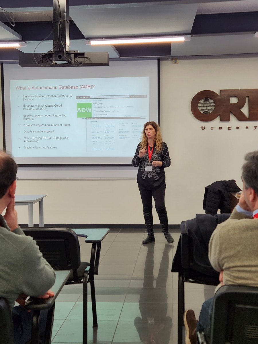 #oracle free tier para #AI y #ML por <a href="/EdelweissK/">Edelweiss Kammermann</a> en <a href="/uyoug/">uyoug</a> #LatamTour2023 <a href="/oracleace/">Oracle ACE Program</a>
