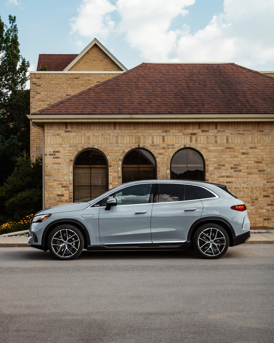 MBKitchener's tweet photo. Test drive a vehicle from the Mercedes-EQ lineup today. Experience the future of electric motoring and learn how next-generation technology has enhanced comfort and performance. #MercedesBenz https://t.co/XBfnBV0IBW