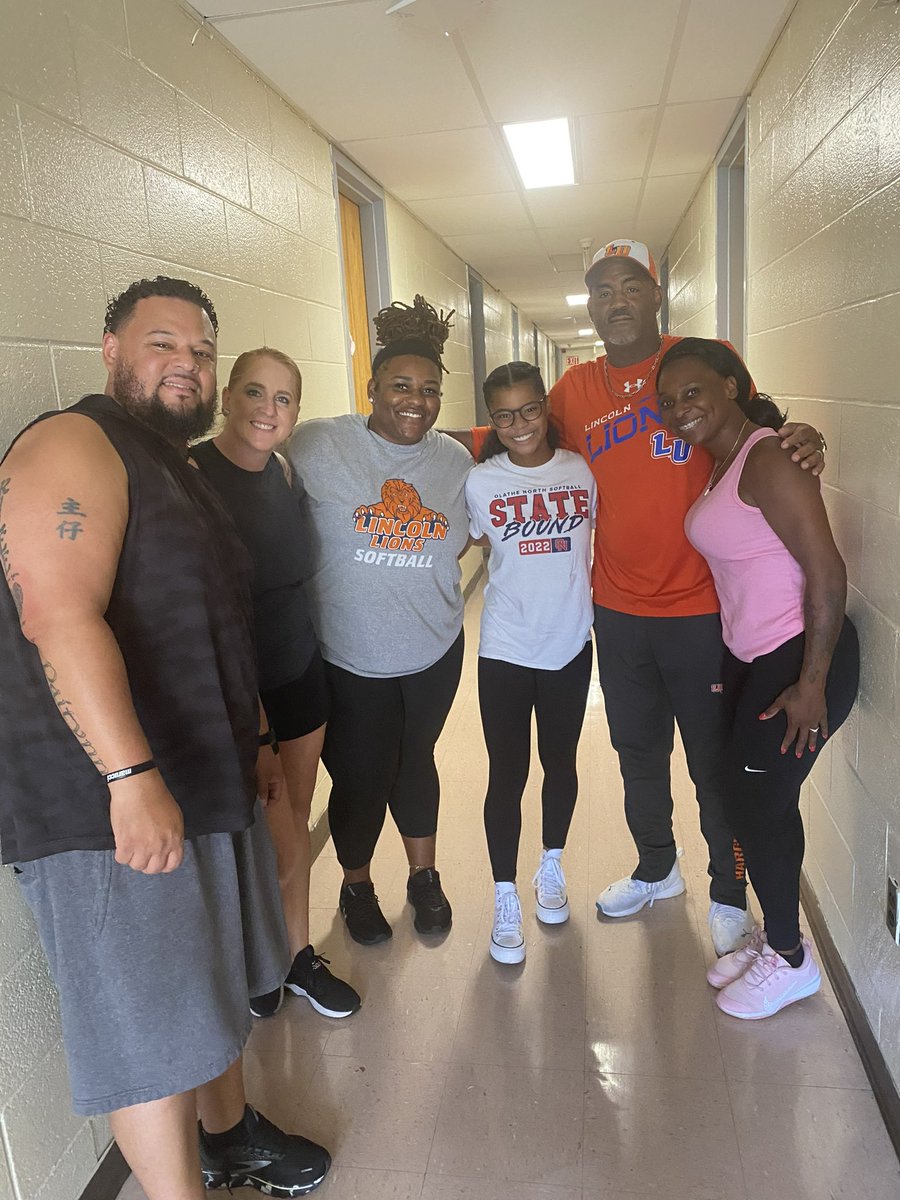 Lincoln University Softball tweet media