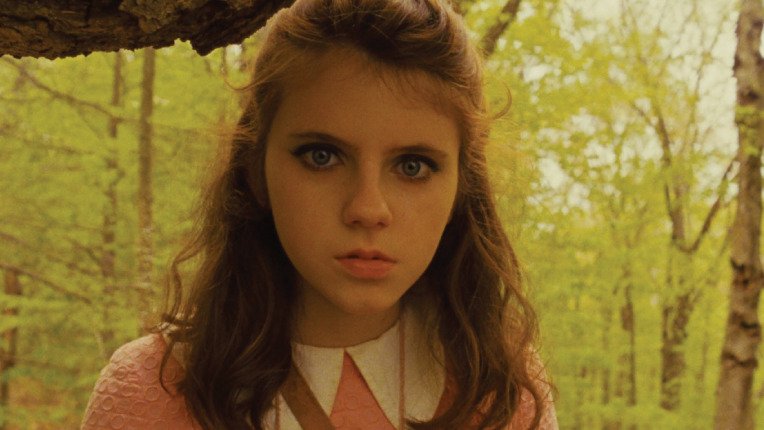 postnuclearjoan's tweet photo. she was such important representation for girls who were plagued by ennui ever since they were 12 https://t.co/hj9wlknZv4