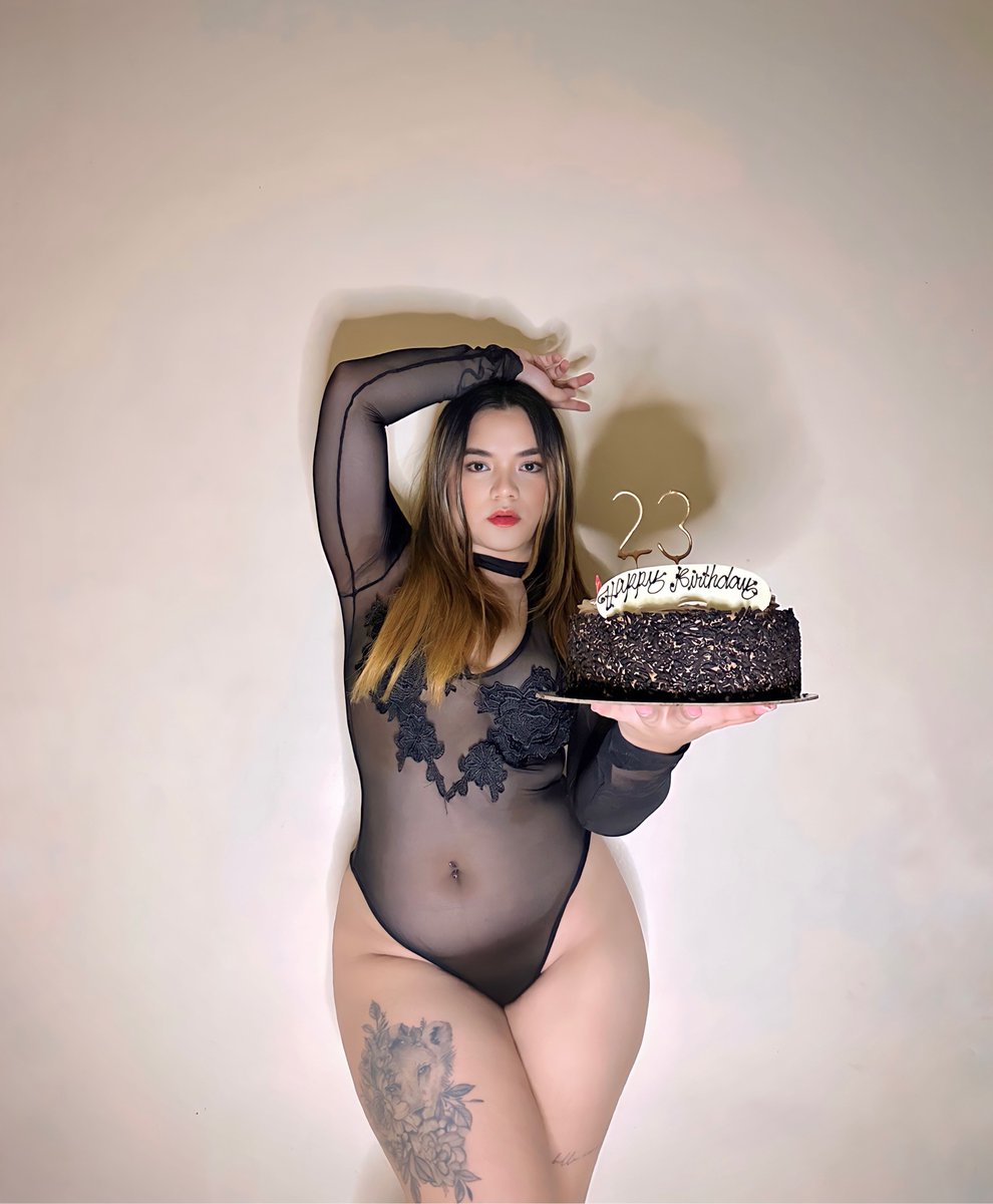 belleam_'s tweet photo. Sassy since birth 💋 https://t.co/xUw4EM5kY5