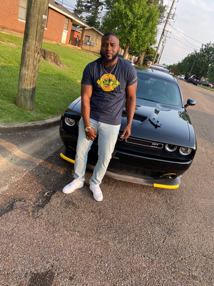 SchoolboyRice's tweet photo. 32 Years? Shid I Can Dig It…💪🏾💯Happy Birthday To The Humble Man With A Few Words 📜🖊️💯G O D I Preciate You Slick🙏🏾💪🏾💯” #SchoolboyHoliday #CelebratingThisWeekend 😎💪🏾💯 https://t.co/fMmkZXdYuW