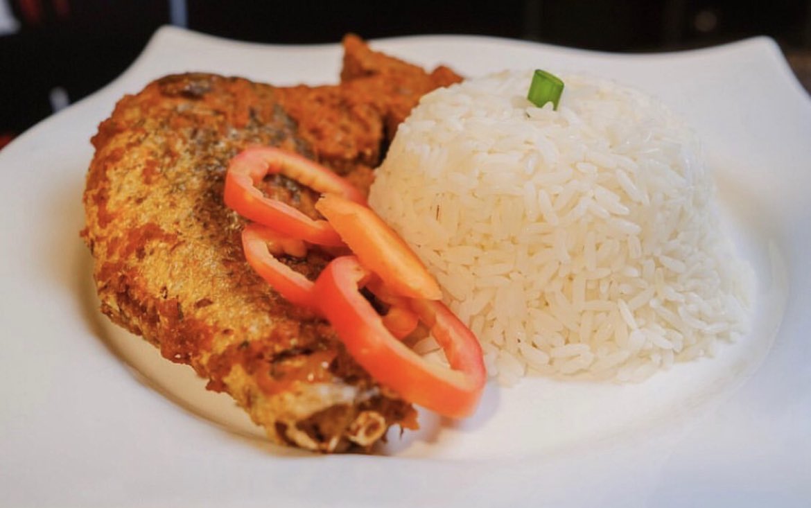 ng_cassia's tweet photo. You don’t need a reason to treat yourself to some great dining experiences this week. Come enjoy something delicious for lunch today at @NG_Cassia.
📍 37 Joel Ogunnaike street, GRA Ikeja.
For orders, reservations or delivery, call us at 09076580765.
#CassiaNG #RestaurantInLagos https://t.co/H6V0kR8HUe