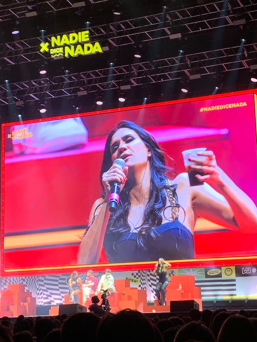 MarinaLedezma's tweet photo. Rasgos muy finos @momigiardina #nadiedicenada https://t.co/fuVwI3yf06