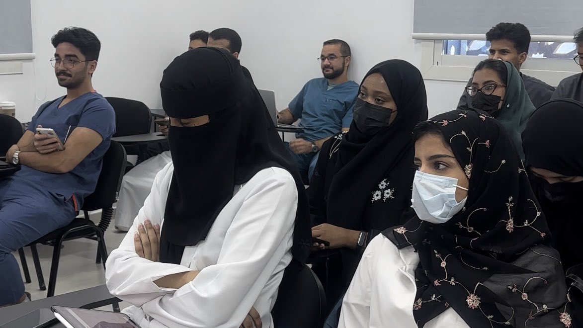 شكراً جزيلاً للجنة المنظمة

بقيادة
رهف الشريف
<a href="/PT_Rahafx/">Rahaf 💙</a>

حازم التركستاني
<a href="/hazoome15/">Hazim khalid</a>

اياد دهلوي
<a href="/PT_Eyad/">Eyad 🖤♋️</a>

شكراً جزيلاً للجنة العلاقات العامة
باسم فطاني
@PT_Basem

شكراً للجنة الاعلامية
نوران فلمبان
<a href="/noranfelemban/">نوران 🍉</a> 
عبدالرحمن عتيق
<a href="/3b_3g/">Abdulrahman Alateeq</a>