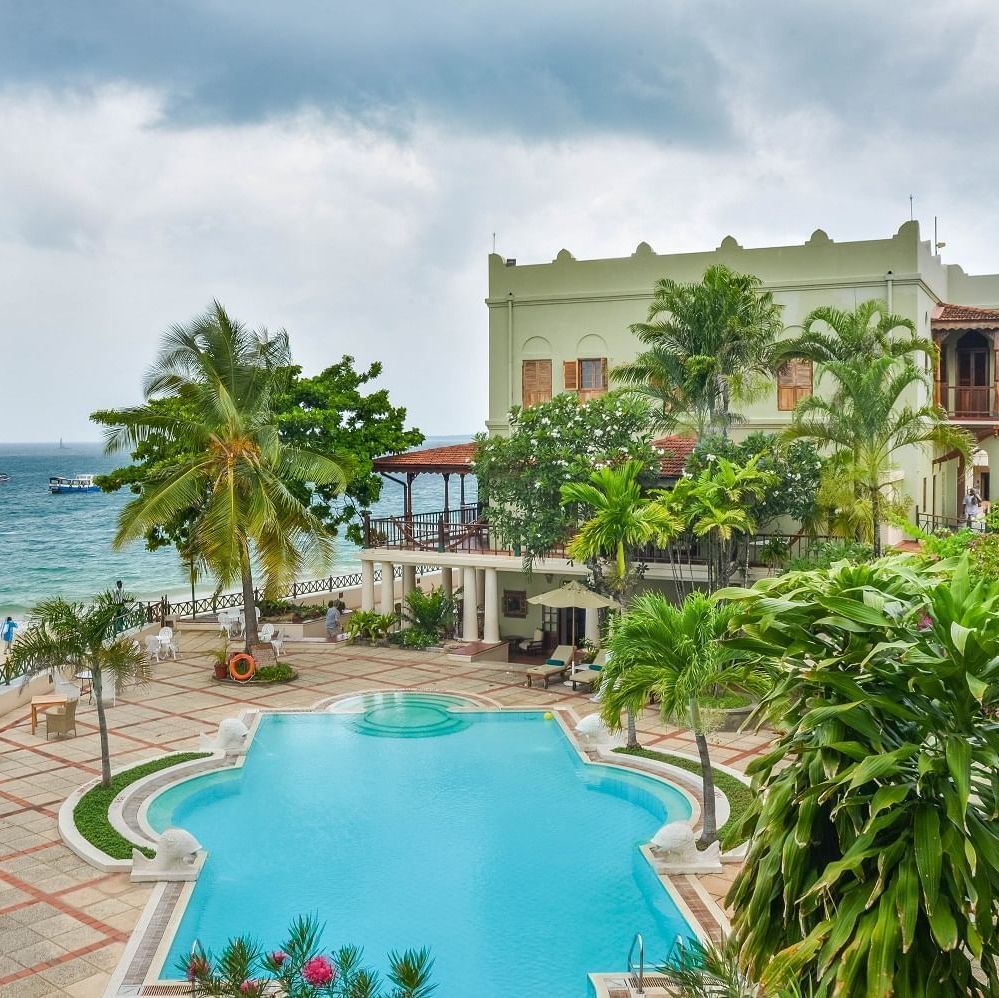 TravelCaliber's tweet photo. Enjoy the finest beach on the East Coast of Zanzibar with our 4 nights flying package (3 Nights luxury beachfront holiday to Bluebay Beach Resort &amp; Spa and a 1 Night holiday to the Serena Hotel). TO BOOK: ☎️ 0748 135 294 / 0757 840 520 OR ✉️ tours@calibertravel.net #zanzibardeals https://t.co/5SwBuyPnF4