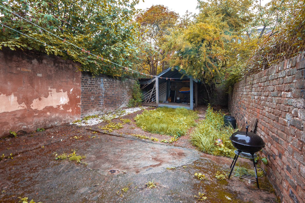 One of two self contained flats with the potential of converting back to a family house (STPP) 📲👀
 
📍Bathurst Gardens, NW10 - FOR SALE 

Check our bio for more details!

#forsale #saleproperty #londonproperties #london #estateagency #realestate #realestatelife #property