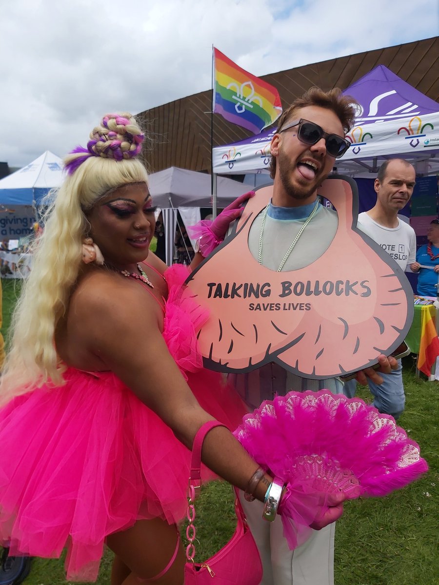 BrophersX's tweet photo. Had a blast at #colchesterpride helping @RCTcharity spread awareness in Testicular & Ovarian cancers.
A beautiful day, with so many amazing people. Only the highest of vibes. https://t.co/J4E75SMdrs