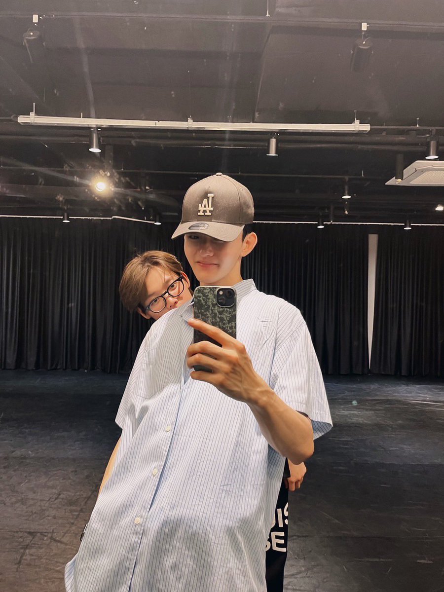 official__INI's tweet photo. [#田島将吾]

おやすみ！

#INI #TAJIMASHOGO https://t.co/mud3f41eag