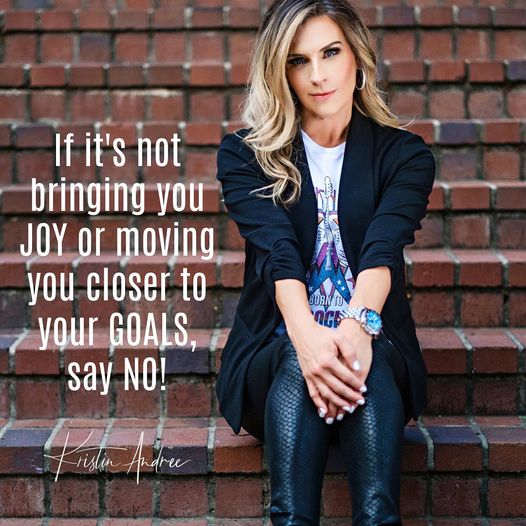 A good rule to keep in mind as you start your week!

#BusinessCoach #BusinessStrategist #LifeStrategist