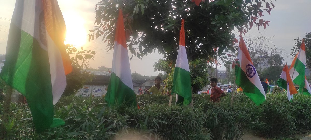 जय हिन्द, जय भारत! 
Happy Independance Day #IndependenceDayIndia