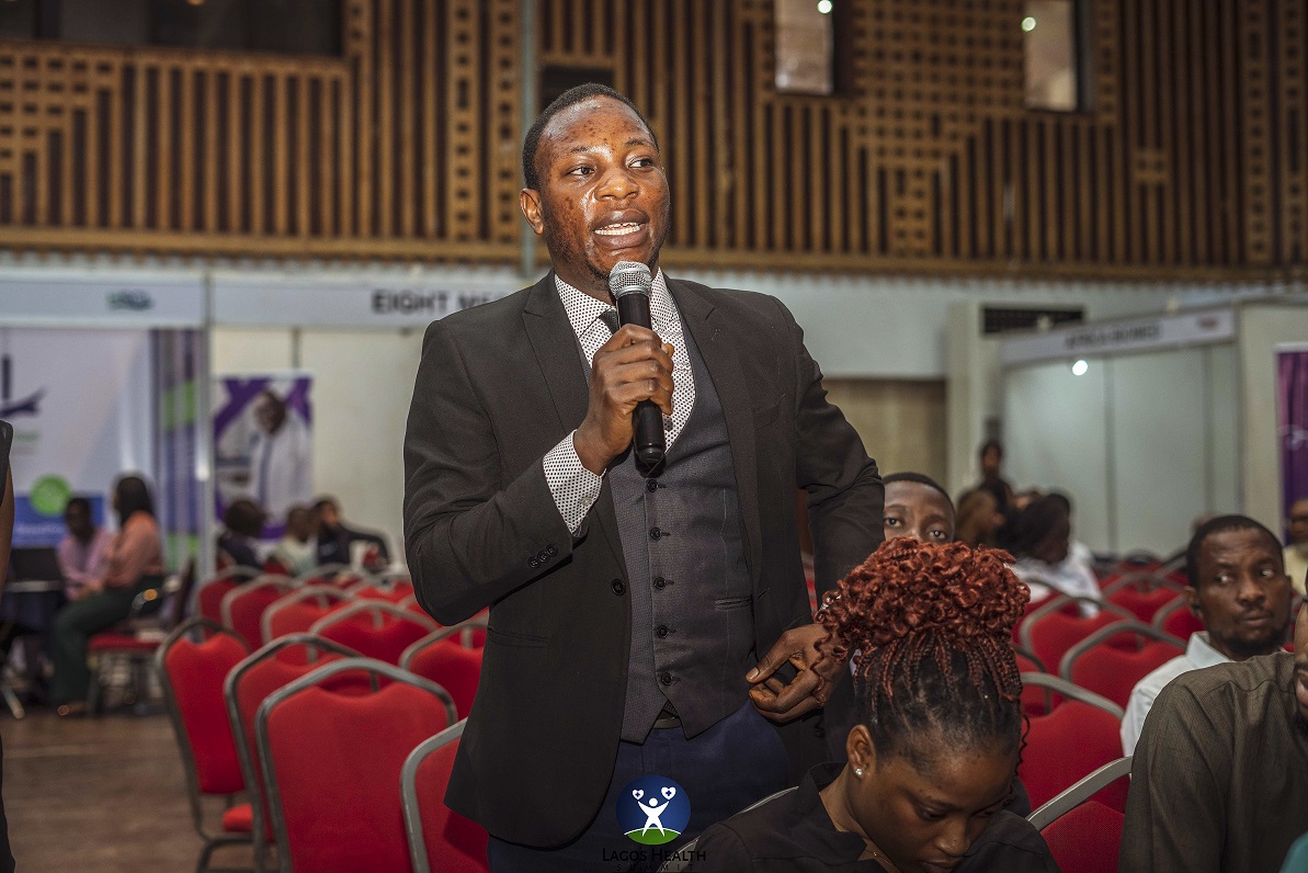 jeeafrica's tweet image. Our Partner, Toyosi Odunmbaku spoke at the Lagos Health Summit on Healthcare Systems and Local Production of Medical Supplies. The summit brought together key stakeholders in the health sector for productive conversations. 

#healthsector #pharmaceuticals #LHS #jeeafrica