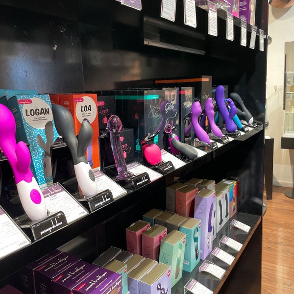 plancul_congo's tweet photo. Sextoys disponibles à pointe noire et Brazzaville. 
WhatsApp: 04 007 5277 
Tel: 056143777 https://t.co/c8z4fPhBdN