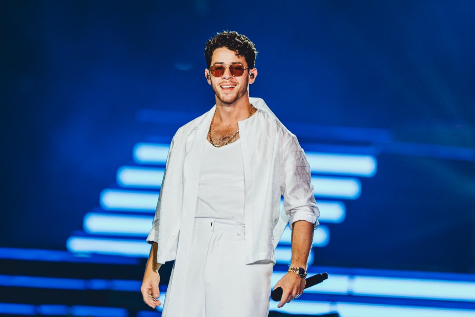 iHeartRadio's tweet photo. My only claim to fame is getting to hear @nickjonas say 'red dress' live 😩❤️‍🔥 @jonasbrothers 

[📷: Rachel Kaplan] https://t.co/amxO6CimK5
