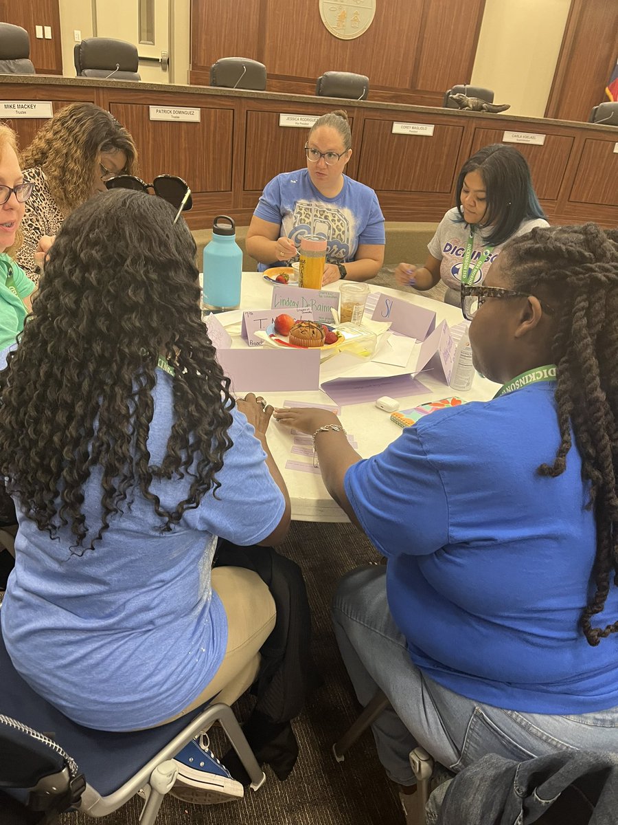 Jennifer tweet media