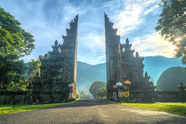 voxplor's tweet photo. 🌴 Exciting Travel Discovery: Planning a Bali Getaway from India!
📖 The article on Voxplor an absolute gem for anyone considering a vacation to Bali.
https://t.co/RXKSUuo8JL
Feel free to connect #TravelInspiration #BaliFromIndia #WanderlustMagic #ExploreWithPurpose https://t.co/ARvP6bCcVO