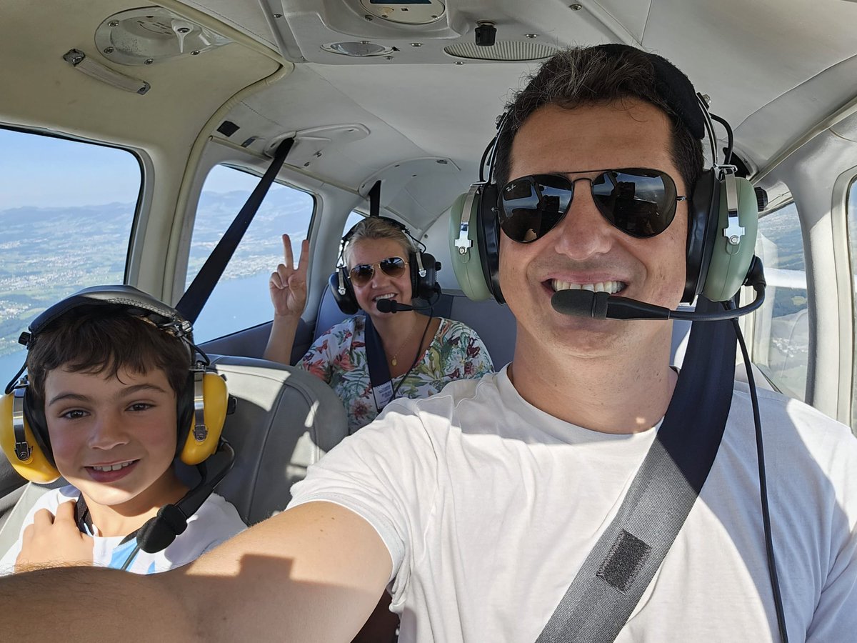 PilotRafa tweet media