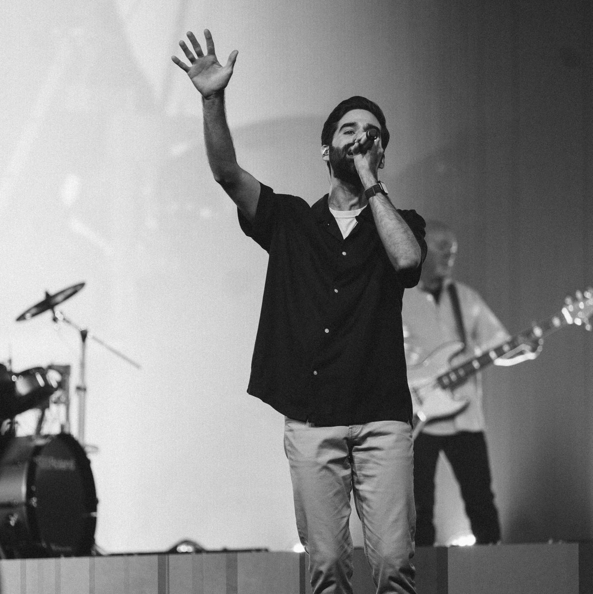 AthensLife's tweet photo. ๐ธ๐SUNDAY RECAP๐ธ๐
-
Another great message from Pastor Mark in PT. II of our sermon series "UNCOMPROMISED," and we celebrated our last Sunday with our summer interns! We loved getting to worship with you all!
-
#Sunday #Galatians #Lifefellowship #UNCOMPROMISED #Athens https://t.co/036na5dENd