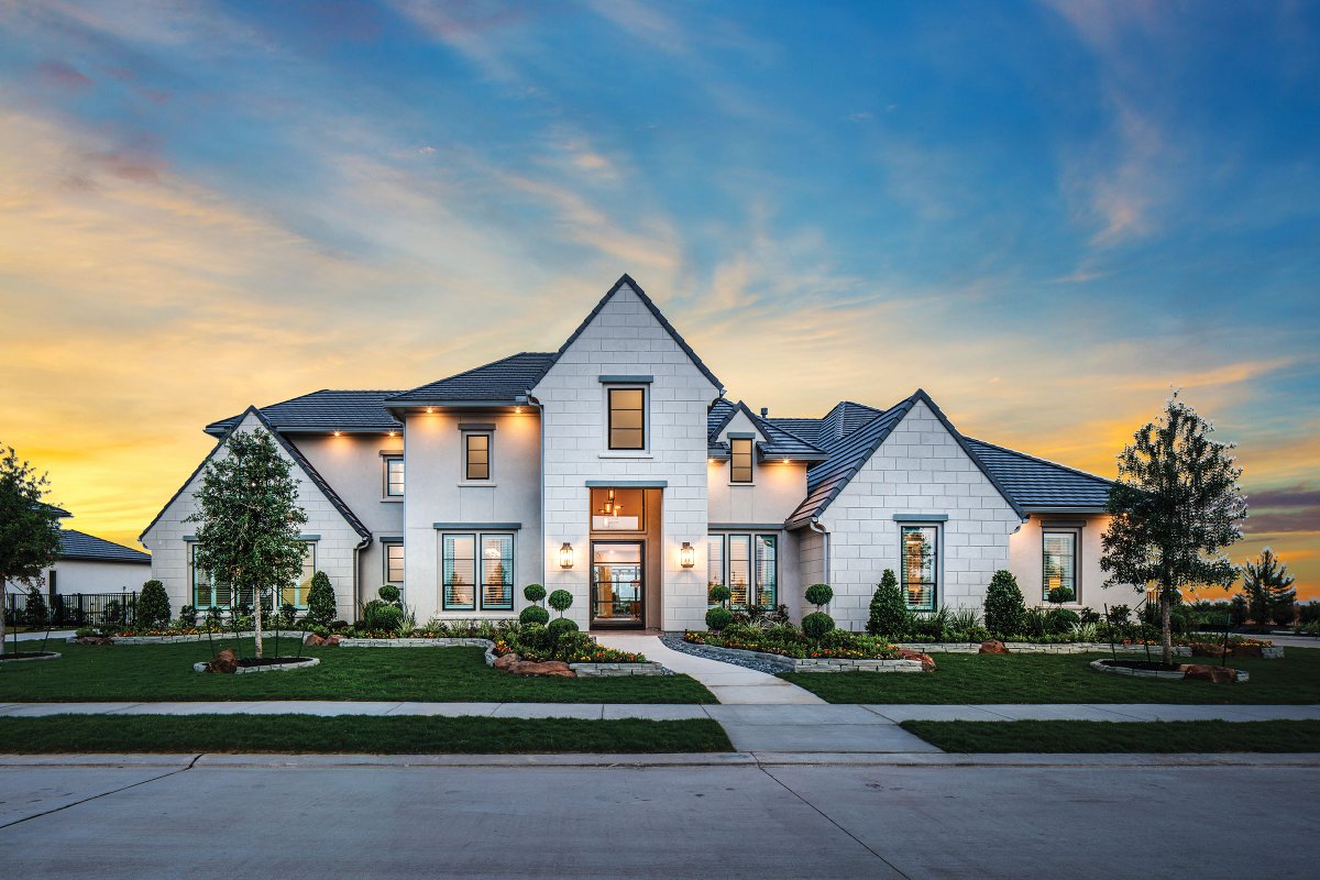 partnersinbuild's tweet photo. #MoveInReadyMonday
19315 Round Prairie Lane is a stunning 5,580 sq ft home in Bridgeland's gated section of Sheldon Lakes. This former PIB model features a 2-story family room, home bar, media room, and primary bedroom w/ backyard views.
https://t.co/nSOREMdR6Z https://t.co/u1XXmAziFF