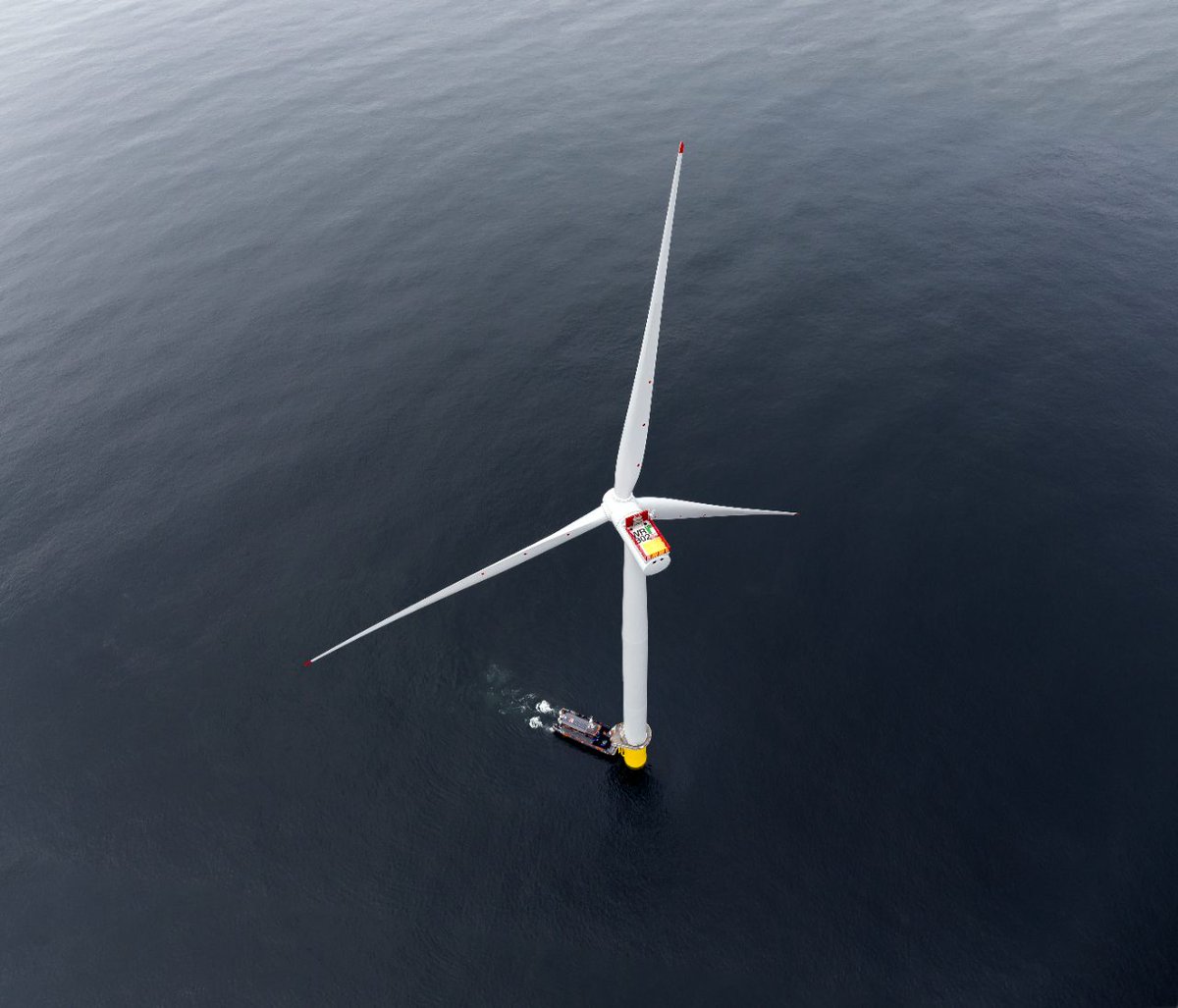 We’re leading a major collaboration between universities and energy companies that aims to reduce the UK’s reliance on fossil fuels by making offshore wind energy production more efficient, more reliable and cheaper to produce.🧵 1/3