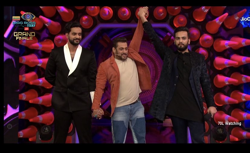 rahulsenz's tweet photo. Rao Shahab create the history 
First time wild card win the Bigg boss 🔥🏆@ElvishYadav 

#ElvishBBWinner #ElvishArmy #BiggBosOTT2 https://t.co/hOPePkx8zK