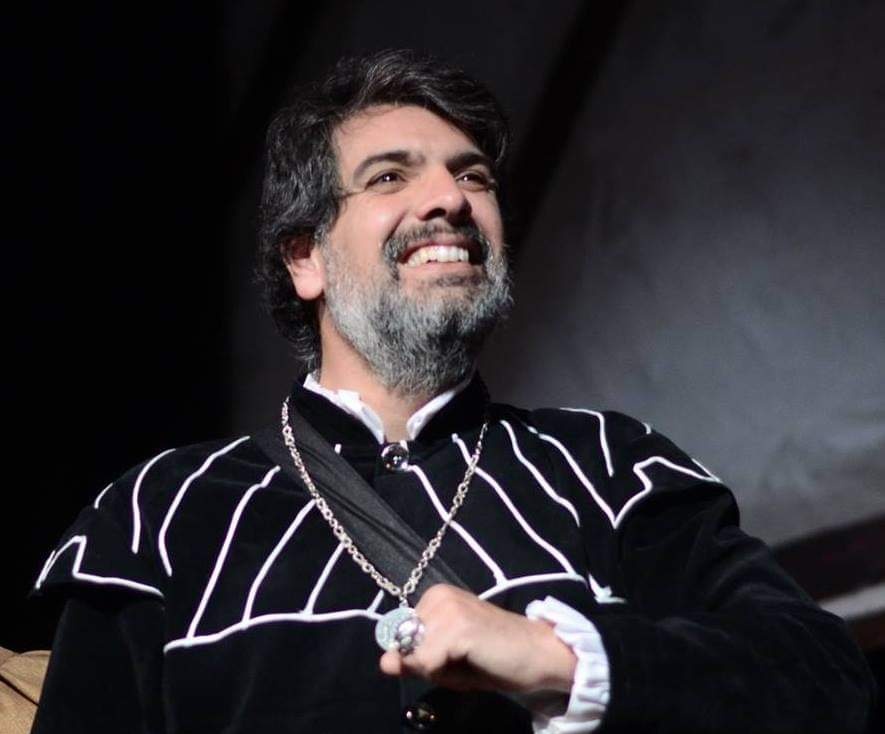 Federico Pereyra, director y actor de Aristophanes -grupo que no saldrá este año- pasa al humorismo junto a Los Rolin.