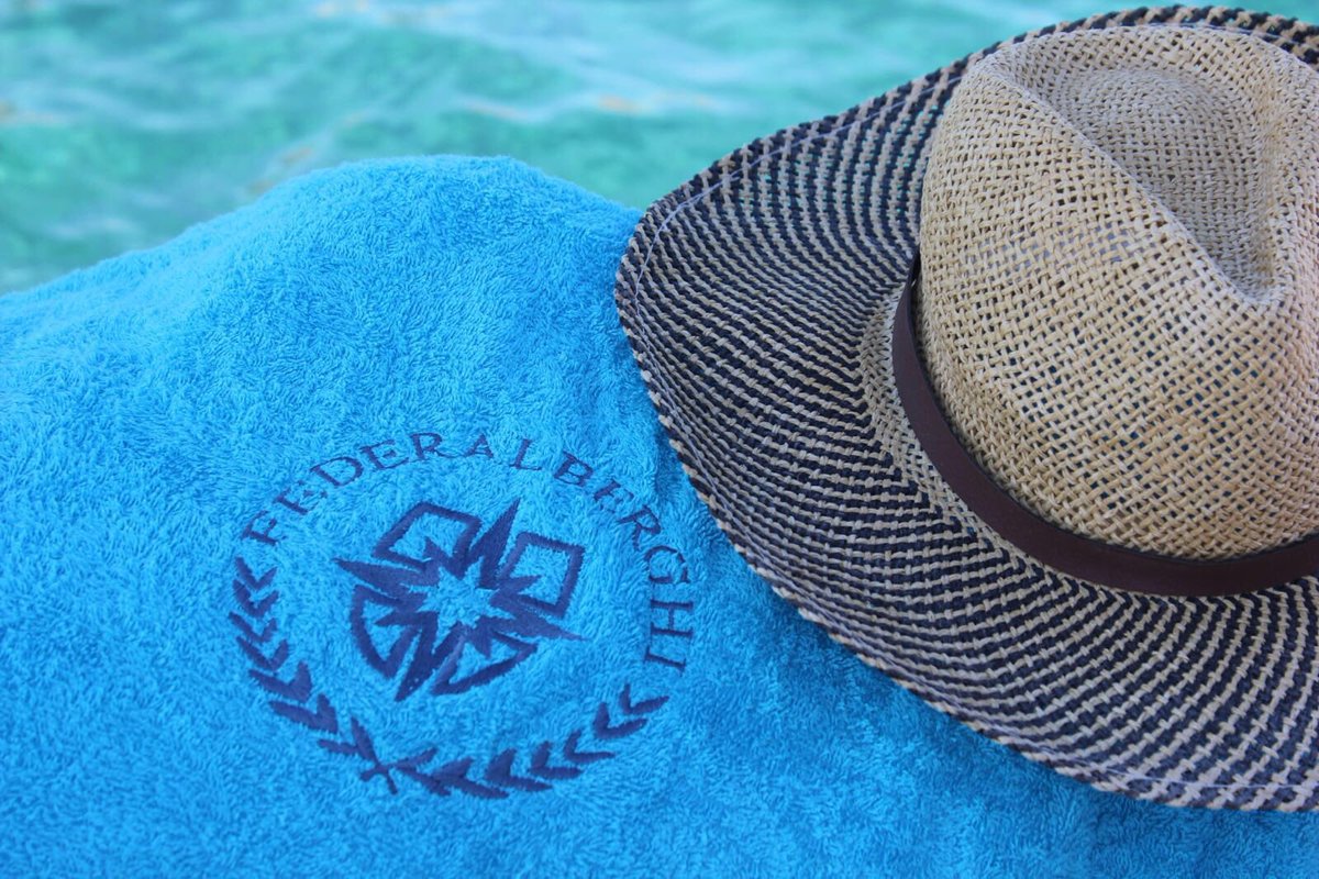 Buon #ferragosto italiano a tutti❗️

Un augurio doppio a chi trascorrerà la festa sul posto di lavoro, al servizio di turisti e cittadini.