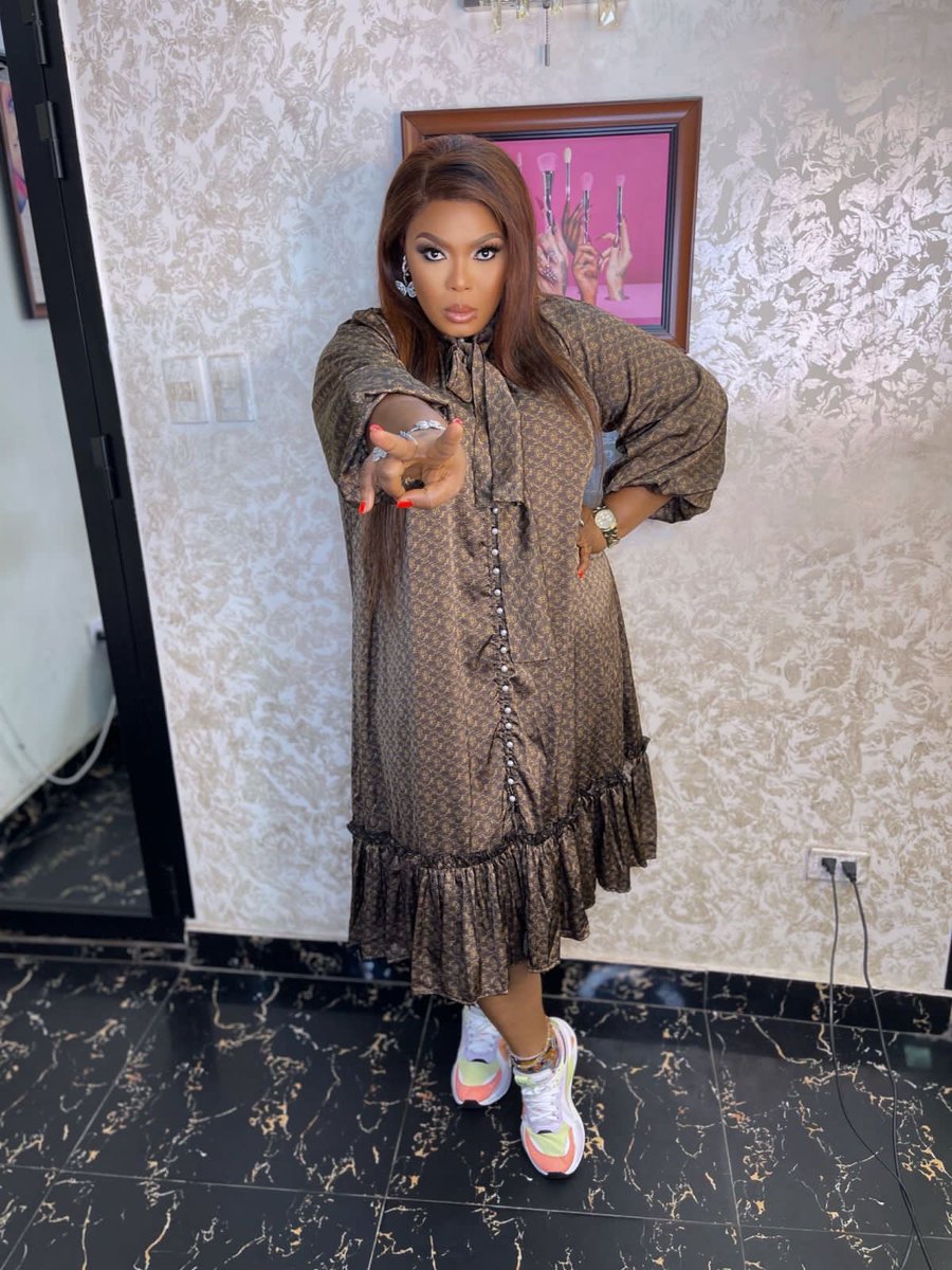 FGbekai's tweet photo. Grateful beyond measure🙌 God has been so good!🙏🏻I appreciate your thoughtfulness in taking the time to wish me happy birthday. Your kind words and gestures made my day brighter. Thank you!
Y’all made my BIG DAY phenomenal with all the amazingly warm wishes, blessings and gifts. https://t.co/8Oc1E7EqED