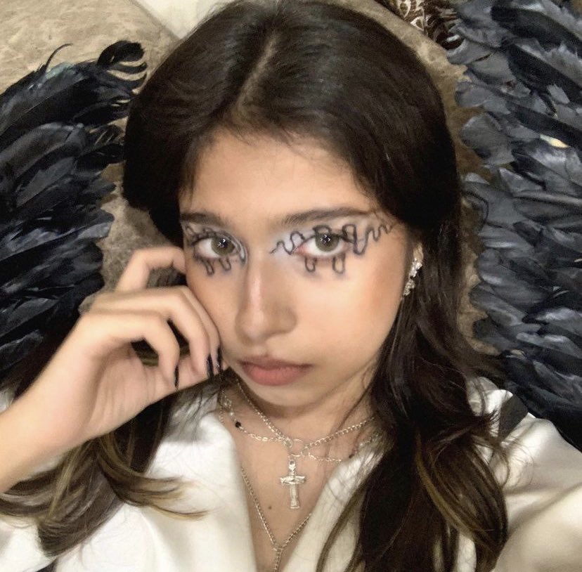 goddess karina 🎭 tweet media