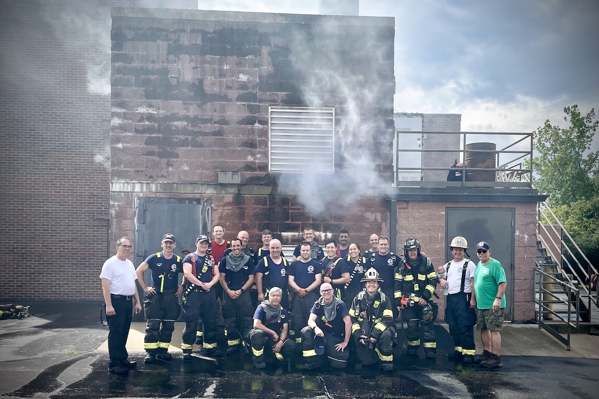 gevfc's tweet photo. The class of 2024 is now forming! In 4 weeks we will hold our annual volunteer info session. Visit https://t.co/CS7Wbgc5vu to learn more and pre-register. #NowRecruiting #FireFighters #BeALocalHero https://t.co/wpYixbnVJ9