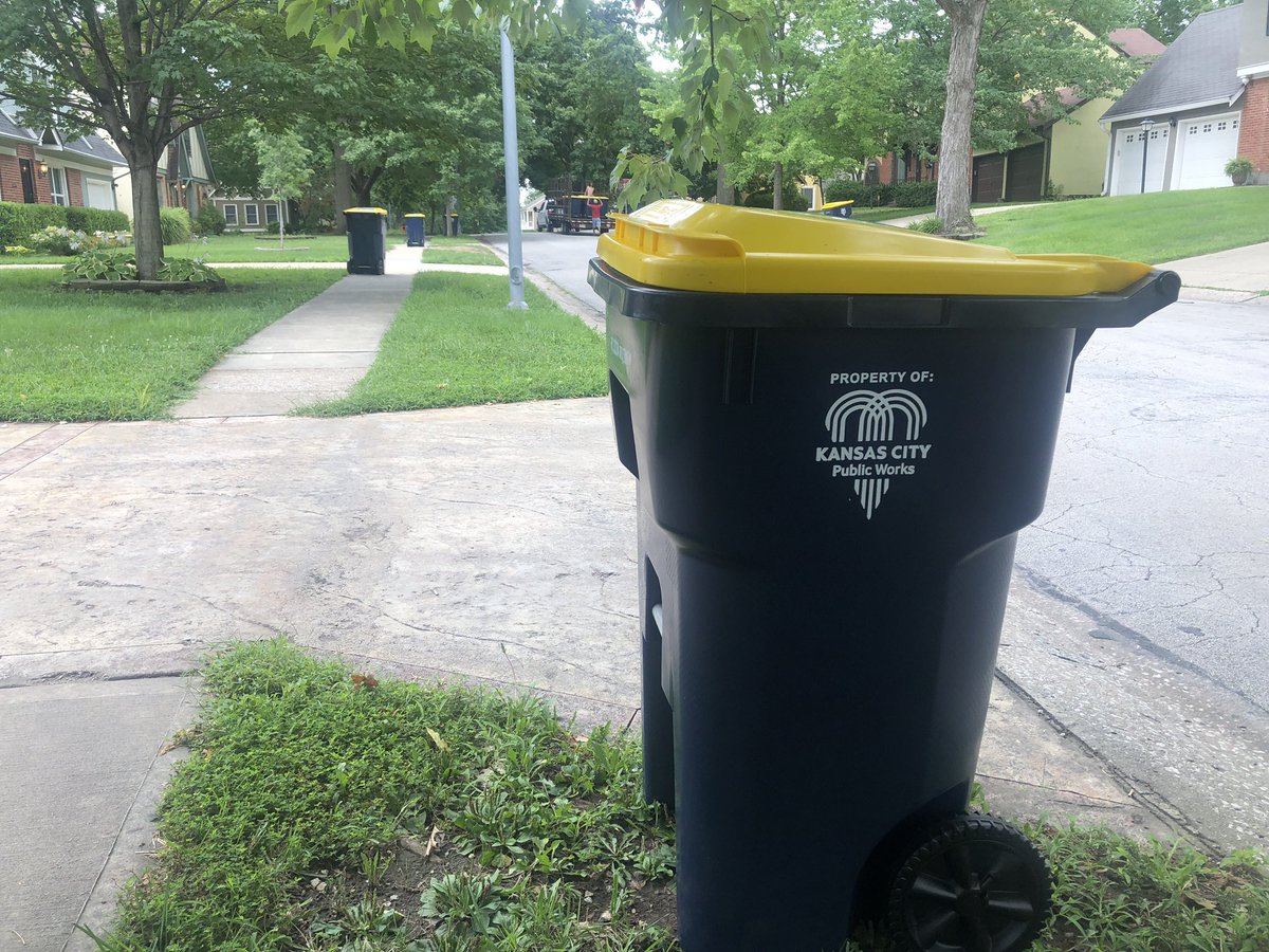 KeithKingnKC's tweet photo. I feel like a character in those Progressive - homeowners become their parents - commercials because I’m excited to get these new @KansasCity recycling bins today. 🙌 
Where’s Dr. Rick saying, “You got a new recycling bin. (Pause). No one cares!” https://t.co/3D7G3e110d