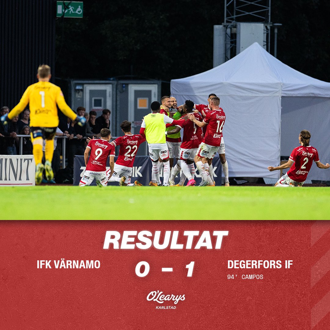 dif_degerfors's tweet photo. Det är så underbart. Tre poäng åker med hem till Bruket ikväll. ❤️🤍 
#degerforsif https://t.co/C3GNj4zP1J