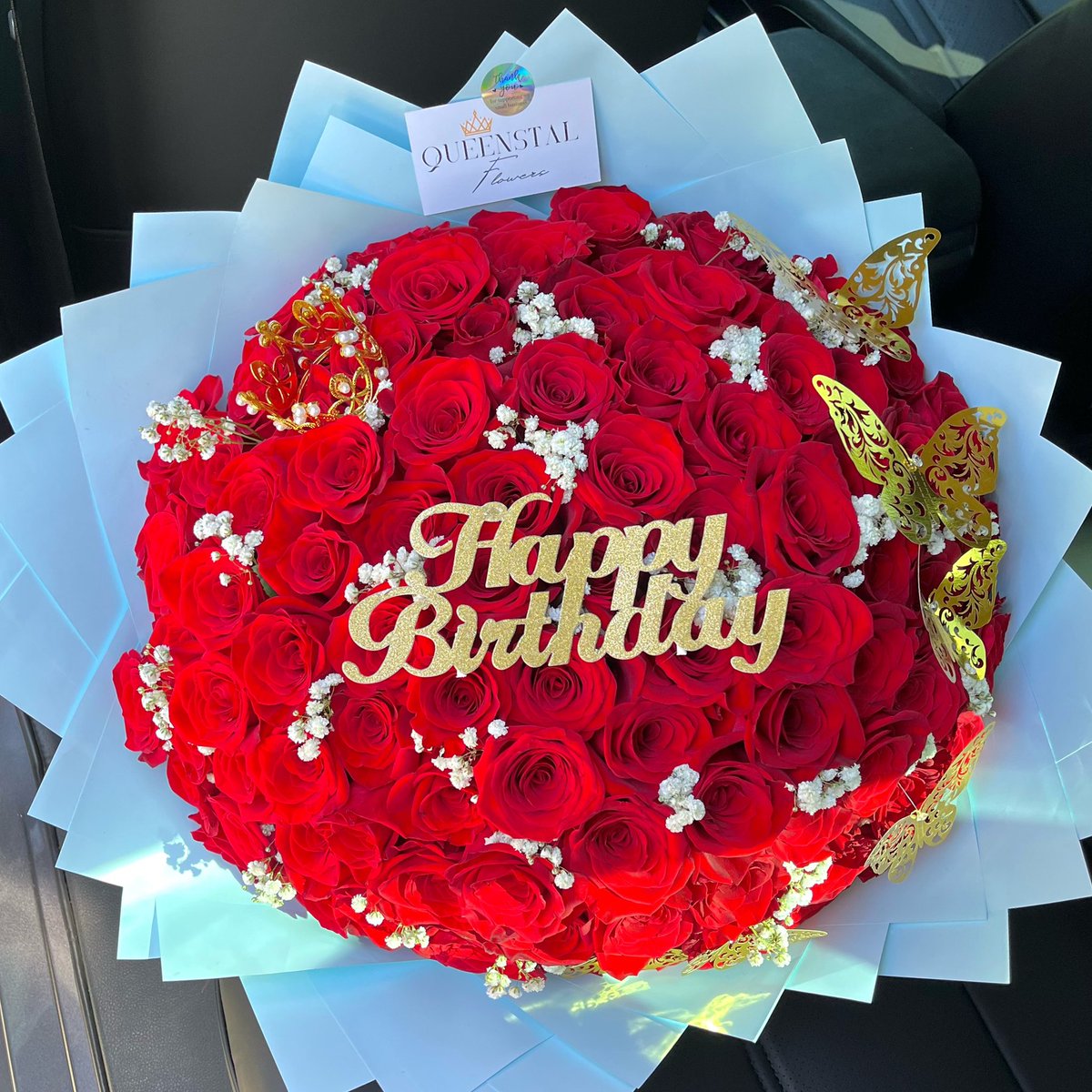 cristvll_'s tweet photo. Hit me up for your ramo buchon!🌹 Located in Pomona, CA! 
Ig: queenstalflowers 🌸 https://t.co/3Vx0ytdwLY