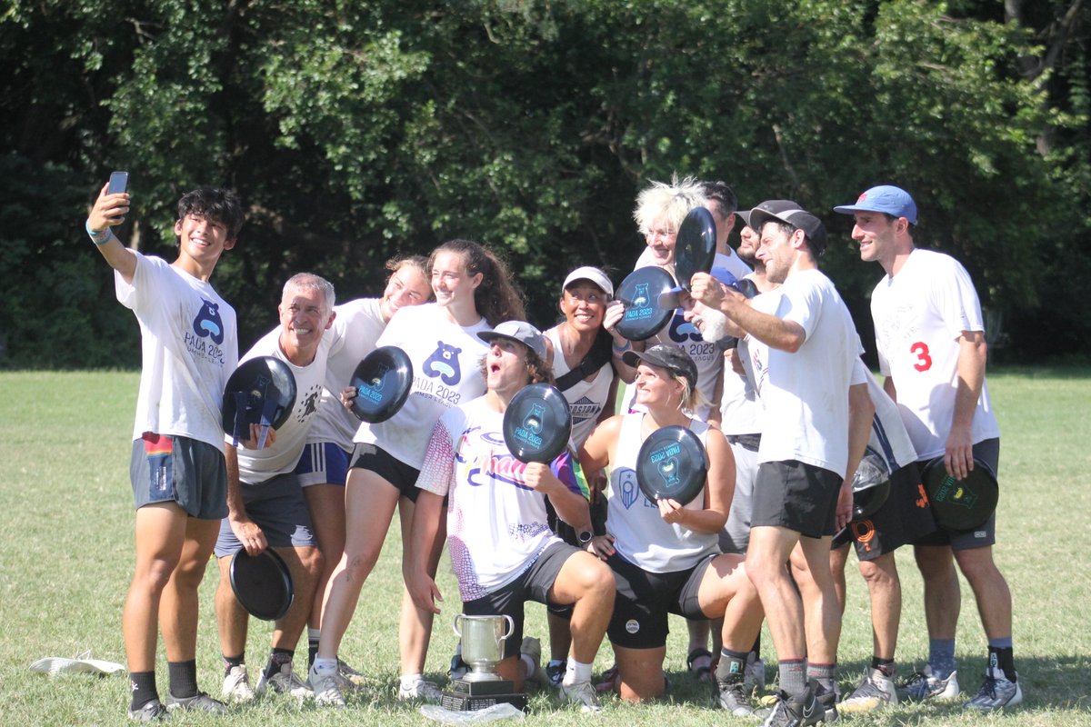 Congratulations to our 2023 FPSL Champions: Maroonatics
Shout outs to B-D Pool champions:
B Pool: Electric Fireballs
C Pool: Bearly Legal
D Pool: Morgan? I hardly know her.