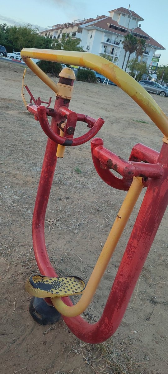 De pena como andan los parques y la dejadez del ayuntamiento de Cartaya de Huelva <a href="/ayuntamiento/">ayuntamiento</a> de huelva