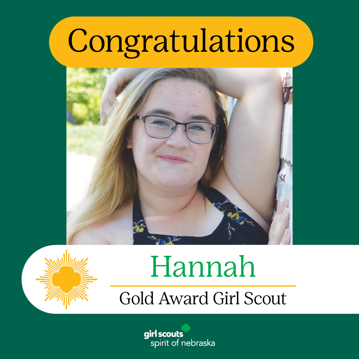 Congratulations to the 2023 Gold Award Girl Scouts! Meet Hannah! 💚 She created a digital catalog system to reconstruct her church’s community library. She relocated the library to a more accessible room and hosted a book drive.  
Read more: bit.ly/3KpbTwt