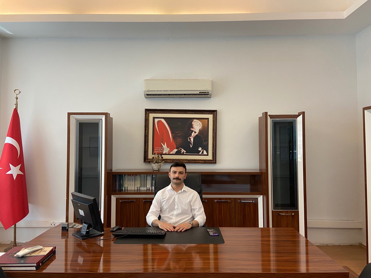 Ayhan Özkan tweet media