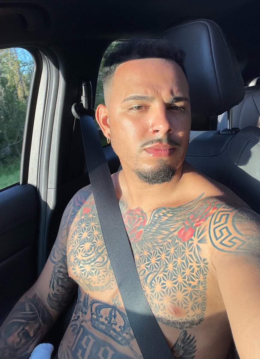 Fledgar1's tweet photo. On my way 🏖️ https://t.co/pvrPr707u2