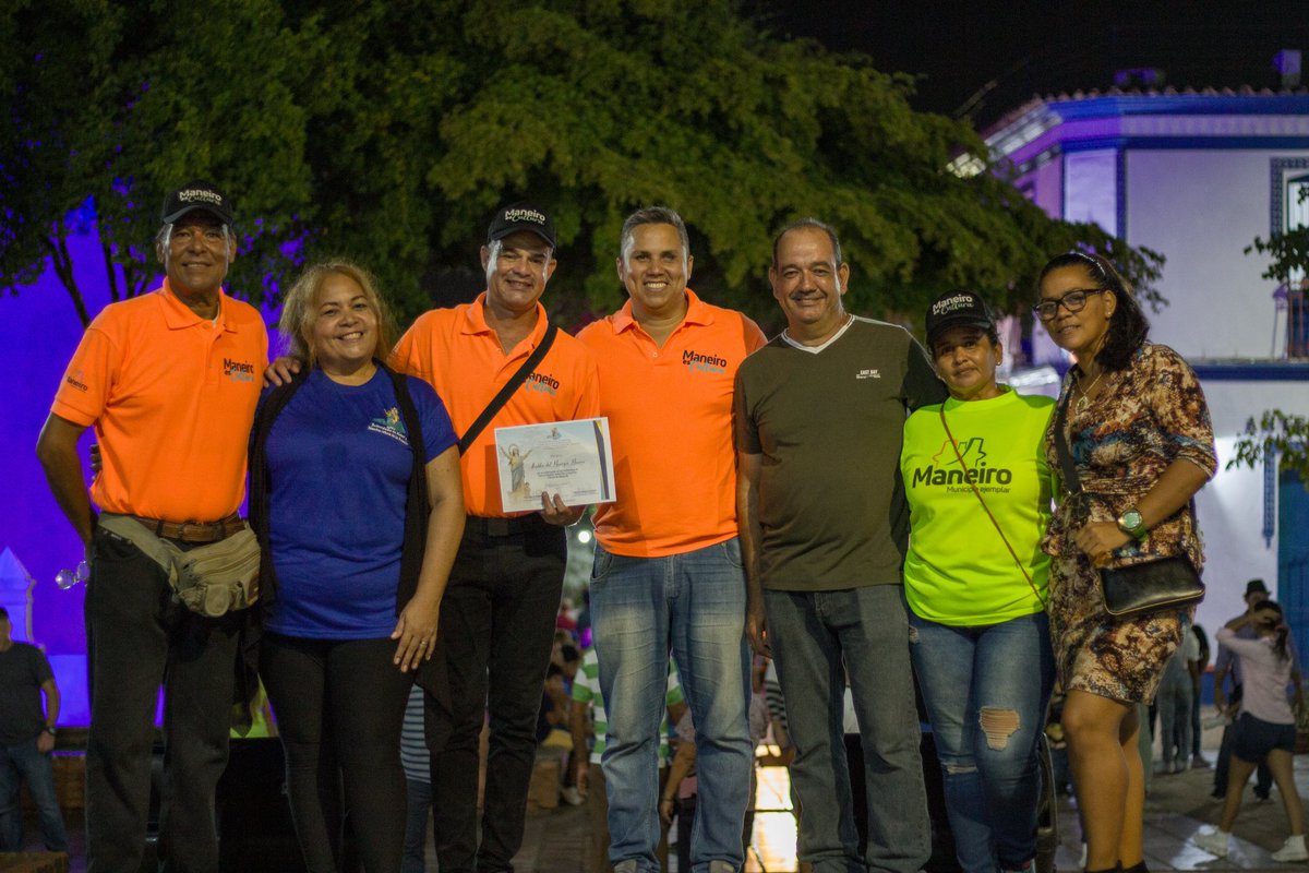 AlcaldiaManeiro's tweet photo. En el marco de las festividades en honor a nuestra señora de La Asunción presididas por Luis Medina, Maneiro se une a la celebración religiosa con actividades culturales, especialmente preparadas para la Patrona del estado insular. https://t.co/JvUiESA7CE