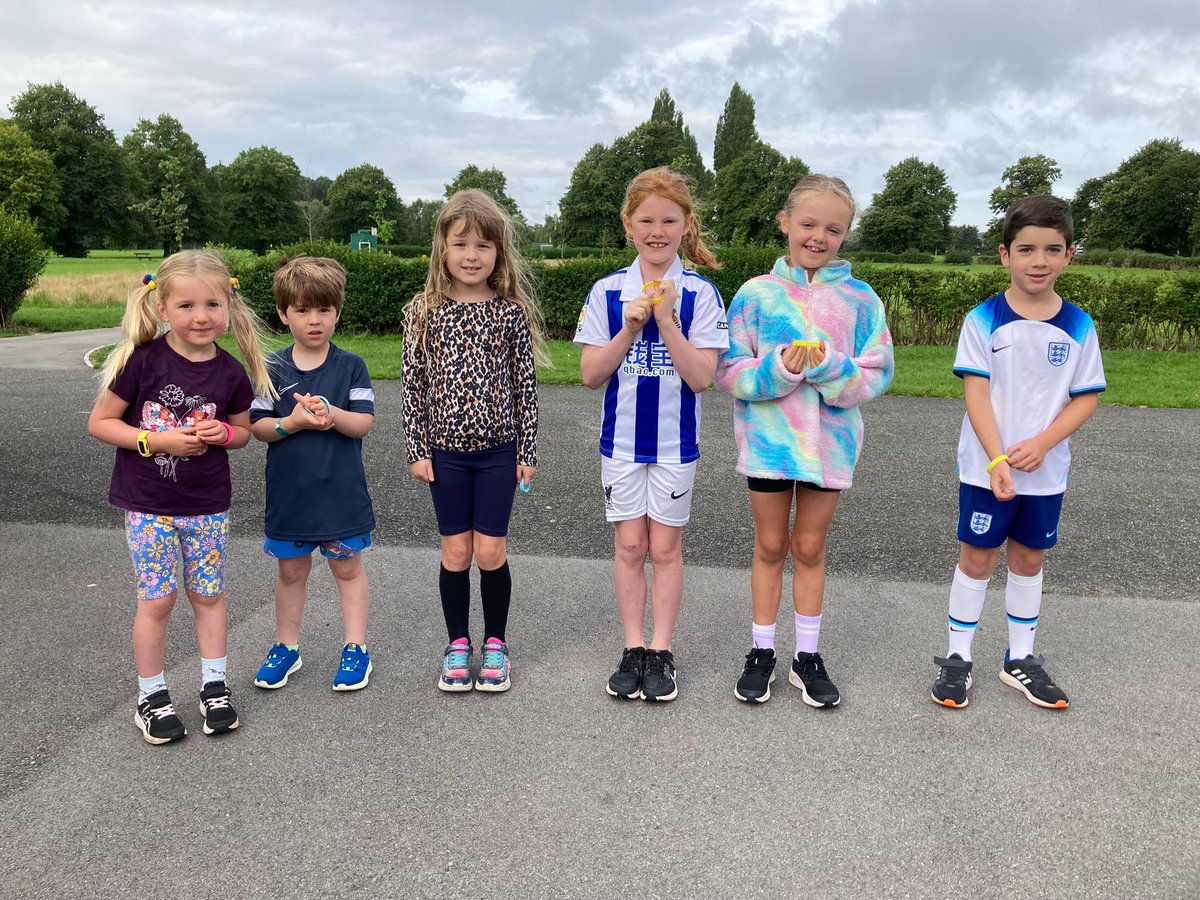 Wow what a brilliant turn out of 67 participants this week!

A massive well done to Rosie and Harrison who completed their Half Marathon wristbands (11 runs) and to Fearne, Alanna, Hugo and Ella for completing their Marathon wristbands (21 runs) this Sunday.