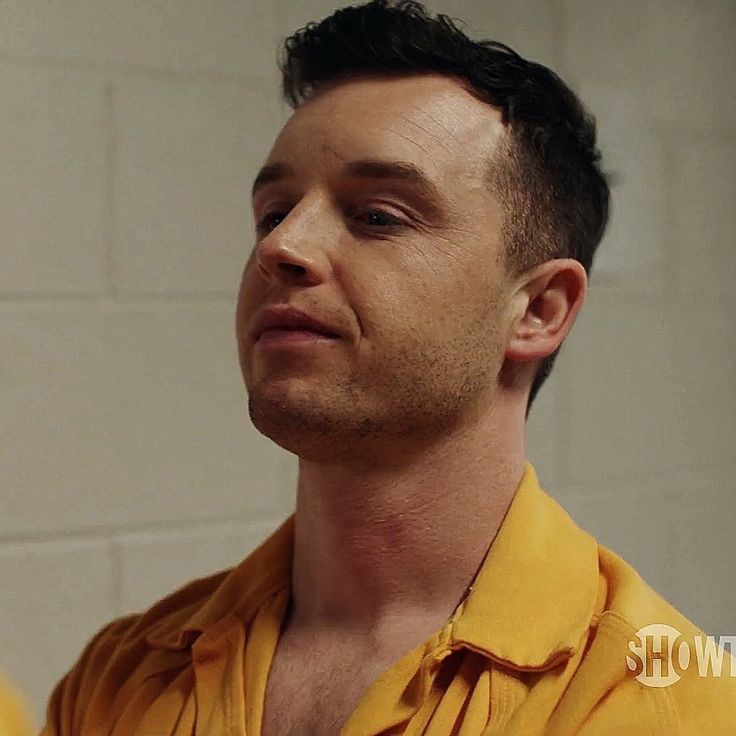 wordGallavich's tweet photo. Como pode o Mickey ser o homem mais gostoso do mundo? https://t.co/AsHg9wJSpy