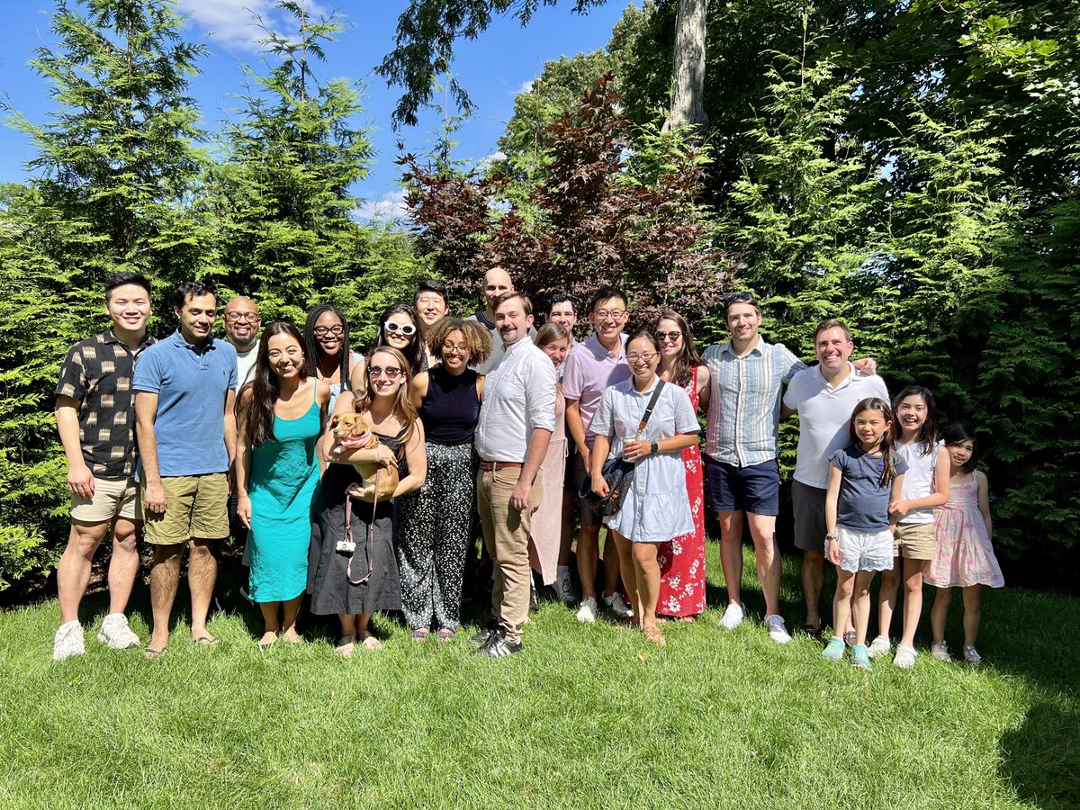 My favorite group of folks - delighted to have hosted our (final 😢) amazing Med-Derm residents in a summer social!! The future is BRIGHT! ⁦<a href="/bwhdermatology/">Brigham and Women’s Dermatology</a>⁩ @HarvardDerm #medtwitter #dermtwitter <a href="/beccagaff/">Becca Gaffney, MD</a>   ⁦⁦<a href="/DrStevenTChen/">Steven Chen 陳持威, MD, MPH, MHPEd</a>⁩