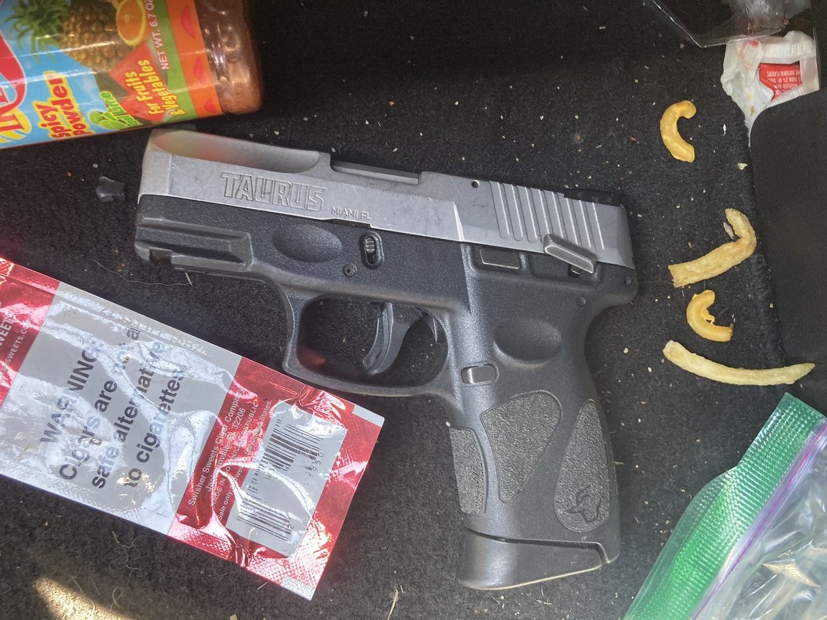 GreenfieldCAPD's tweet photo. 19-year-old Esteban Bautista was arrested on Saturday for possessing an unregistered 9mm handgun. A juvenile passenger was arrested for probation violation and later released. #GreenfieldPD #CommunitySafetyFirst https://t.co/psPeAaqDRX