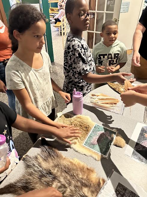 learning34204's tweet image. Southeast Raleigh Community Learning Center, an award winning after school and summer program is seeking to hire 2 retired or experienced elementary teachers, as soon as possible for the fall program.  Email wanda.mccargo@serclc.org Website serclc.org