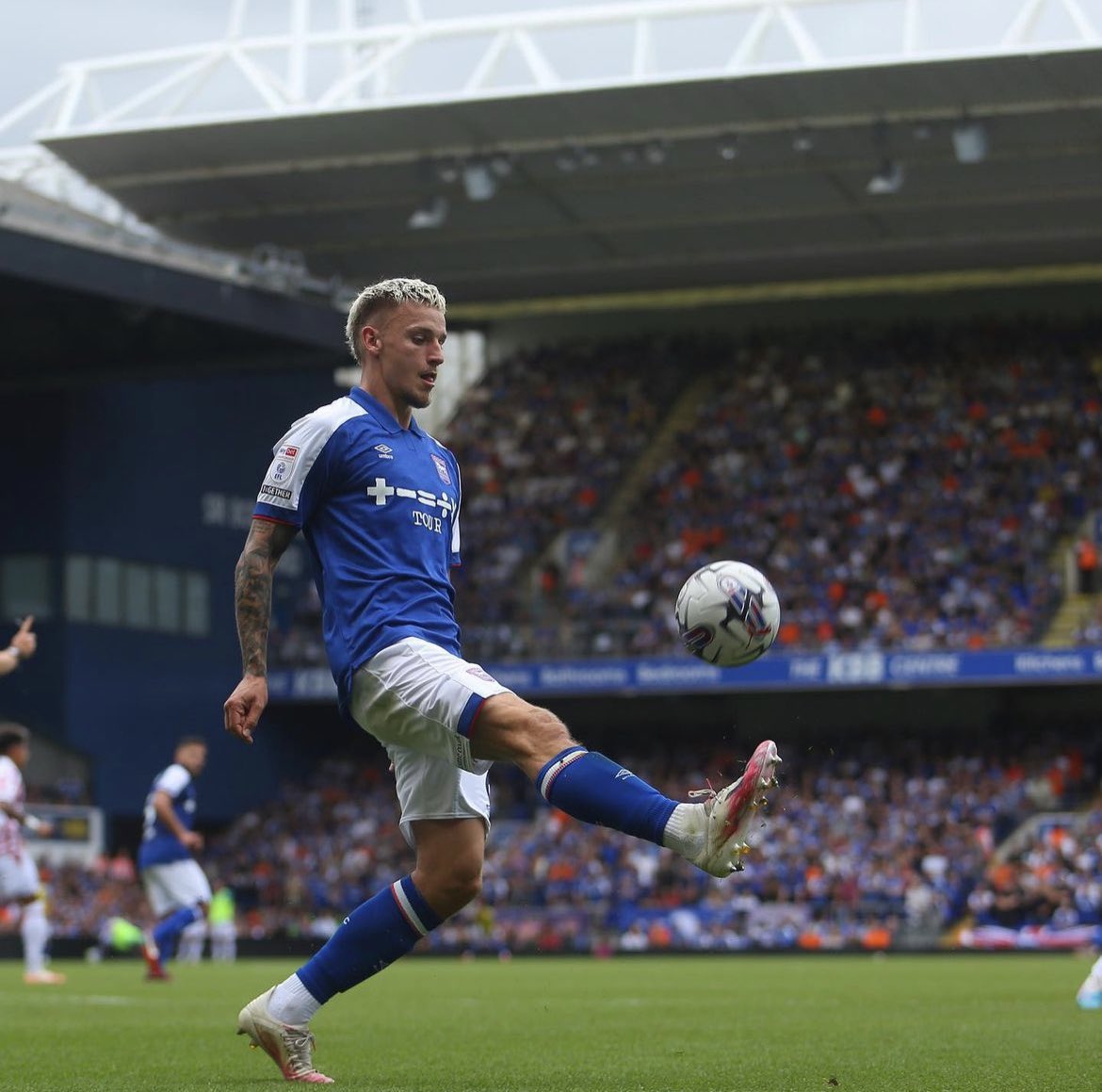 Connor Bennett (@connorbennett10) on Twitter photo A packed Tractor Social tonight, on air from 6:
🐺The Wolf is hungry, McKenna is cooking🧑🍳
💫Star girl @sophiepeskett2 ready to shine
🧠<a href="/joe_sheehan1/">Joe Sheehan</a> ready for another big season
🌈 <a href="/RainbowTractors/">Rainbow Tractors</a>’s on the programme
#ITFC #ITFCW
bbc.co.uk/programmes/p0g… A packed Tractor Social tonight, on air from 6:
🐺The Wolf is hungry, McKenna is cooking🧑🍳
💫Star girl @sophiepeskett2 ready to shine
🧠<a href="/joe_sheehan1/">Joe Sheehan</a> ready for another big season
🌈 <a href="/RainbowTractors/">Rainbow Tractors</a>’s on the programme
#ITFC #ITFCW
bbc.co.uk/programmes/p0g…
