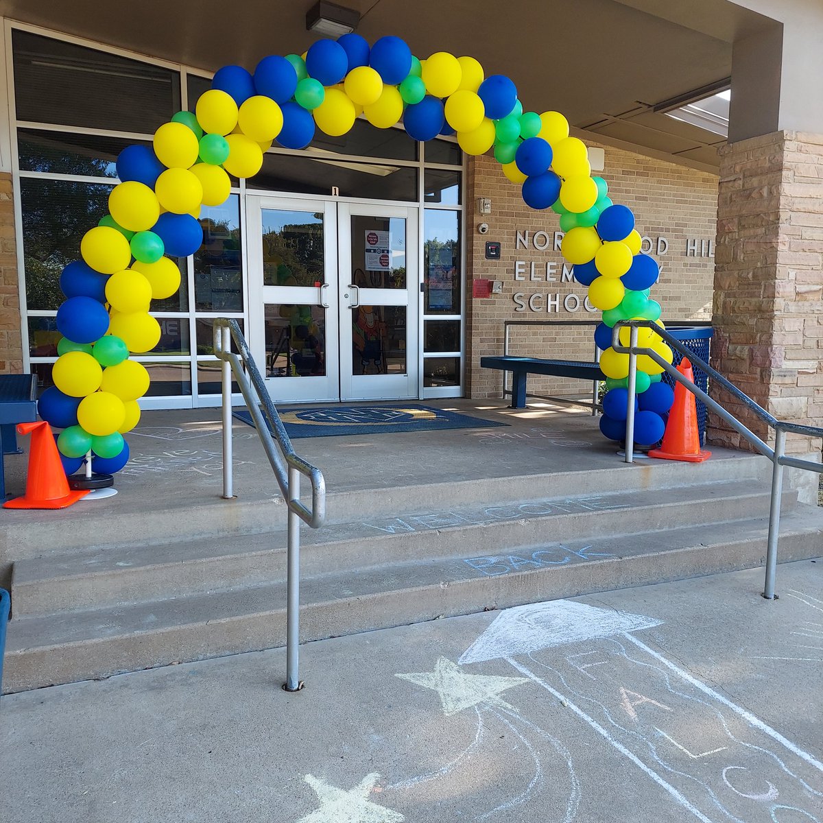 David Lewis tweet media