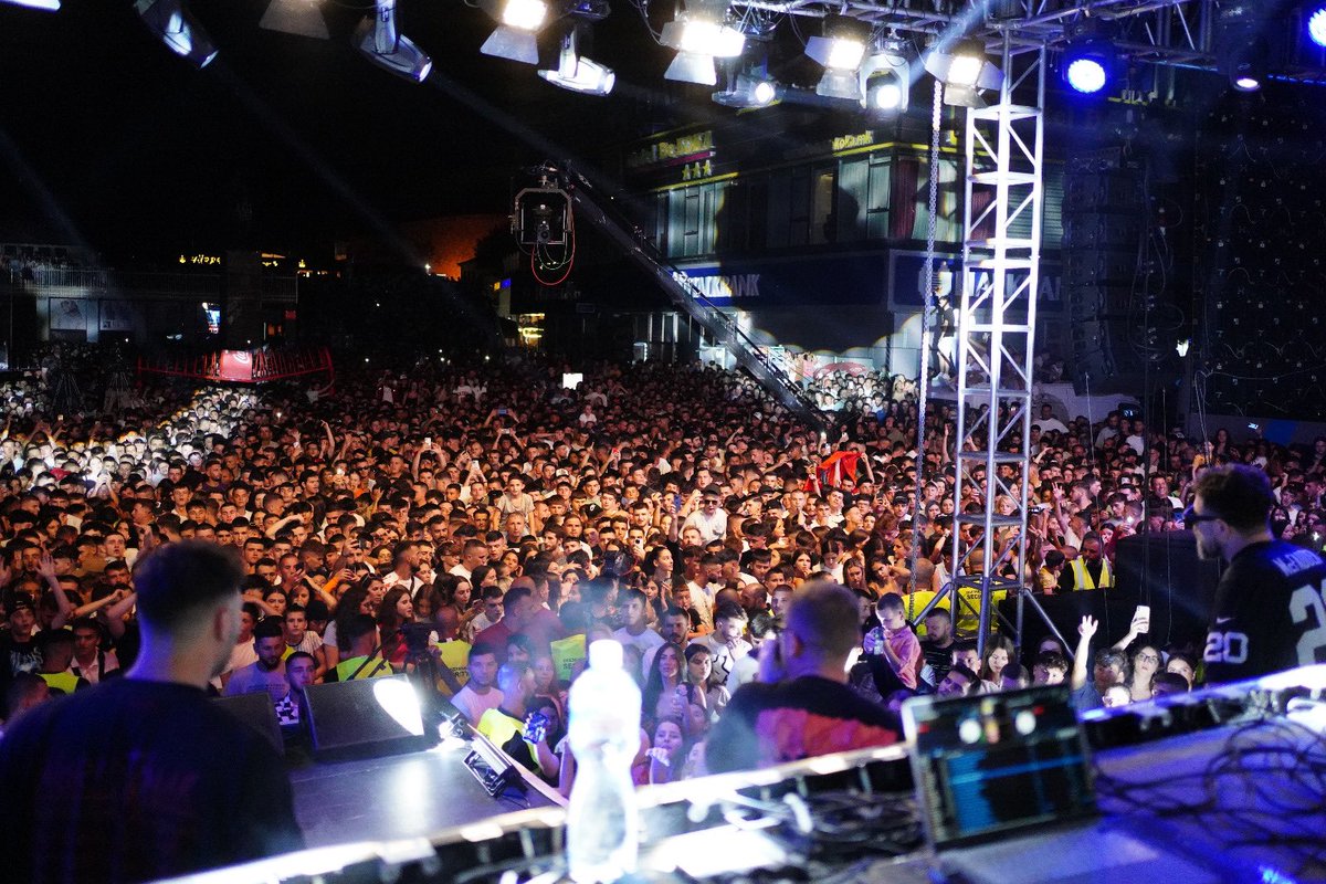 Massive marking of the 22 anniversary of the Ohrid Peace Agreement at the Peace Festival ‘23 last night in Skopje. 

Thanks to all who attended and organized it 🙏